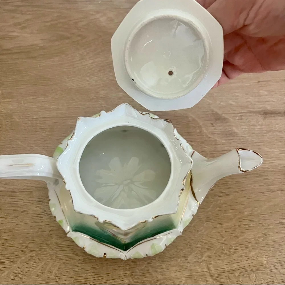 Antique RS Prussia Teapot Floral Rose Porcelain Green Wreath Mark c. 1870-1918‎